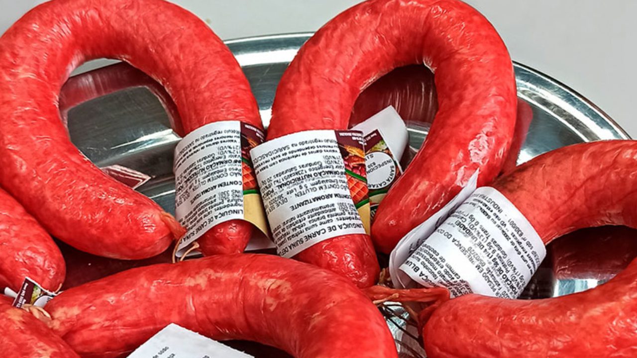 Produtores e políticos de SC reagem à norma que reduz gordura da Linguiça Blumenau